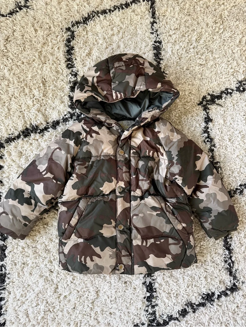 Zara Kids Camo Puffer Jacket in Brown & Green 3-4Y